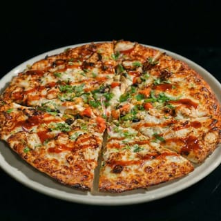 Large BBQ Chicken Pizza