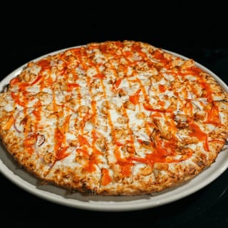 Extra Large Blazin Buffalo Pizza